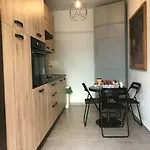 Apartman The Butcher-ducati And Airport Blq