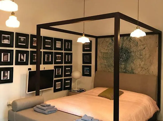 The Butcher-ducati And Airport Blq 아파트